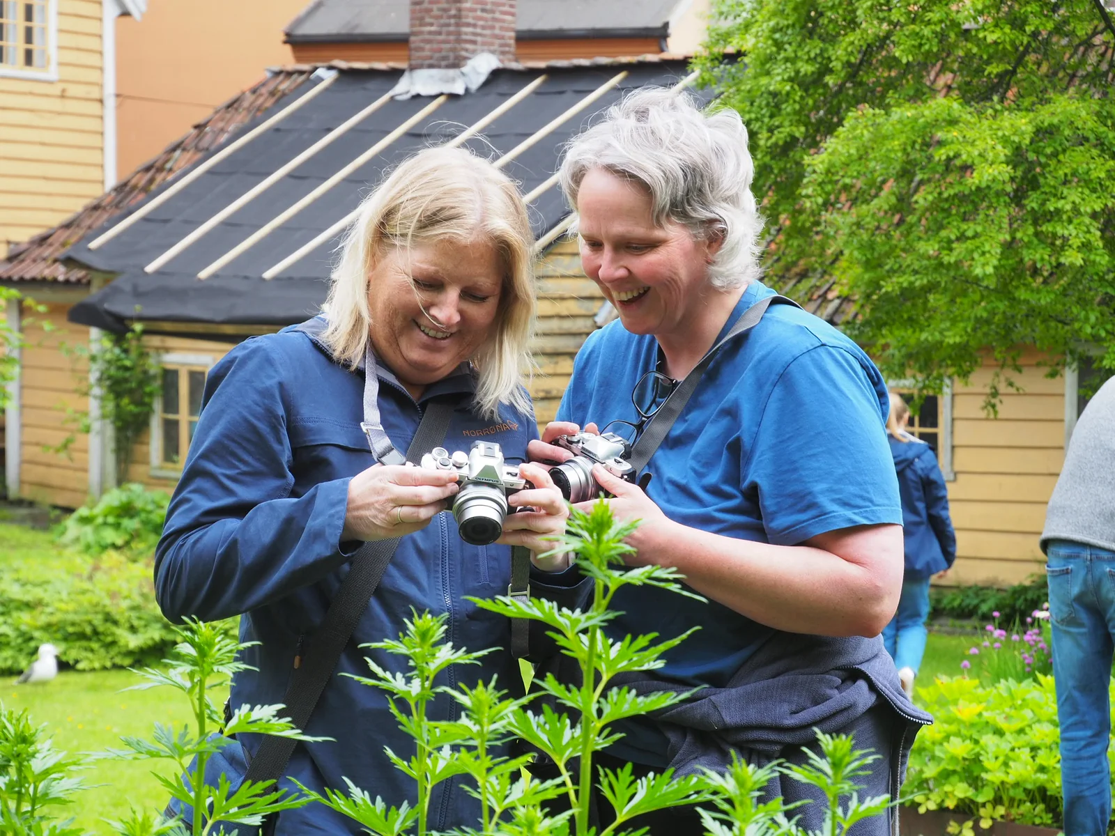 Deltakere på fotokurs i Bergen – lær fotografering i praksis med Apex Bergen.