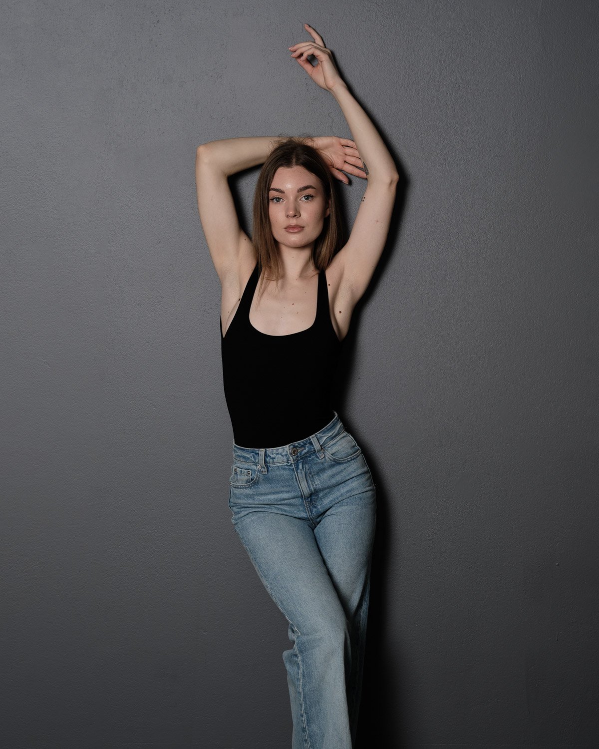 NAVN PÅ MODELL - beskrivelse