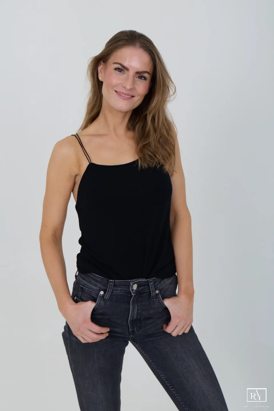 Marte Unneland Olsen - polaroid